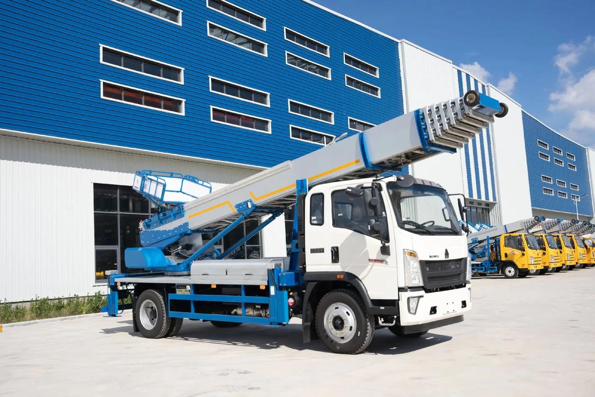 三明三元出租云梯车高空作业车 建筑垃圾搬运