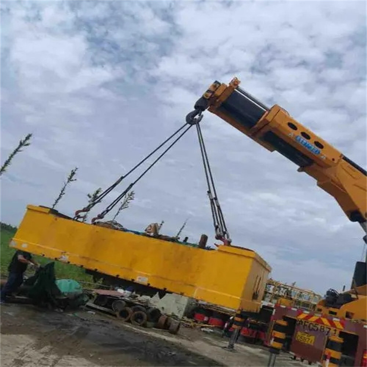 三明三元随车吊吊集装箱怎么吊